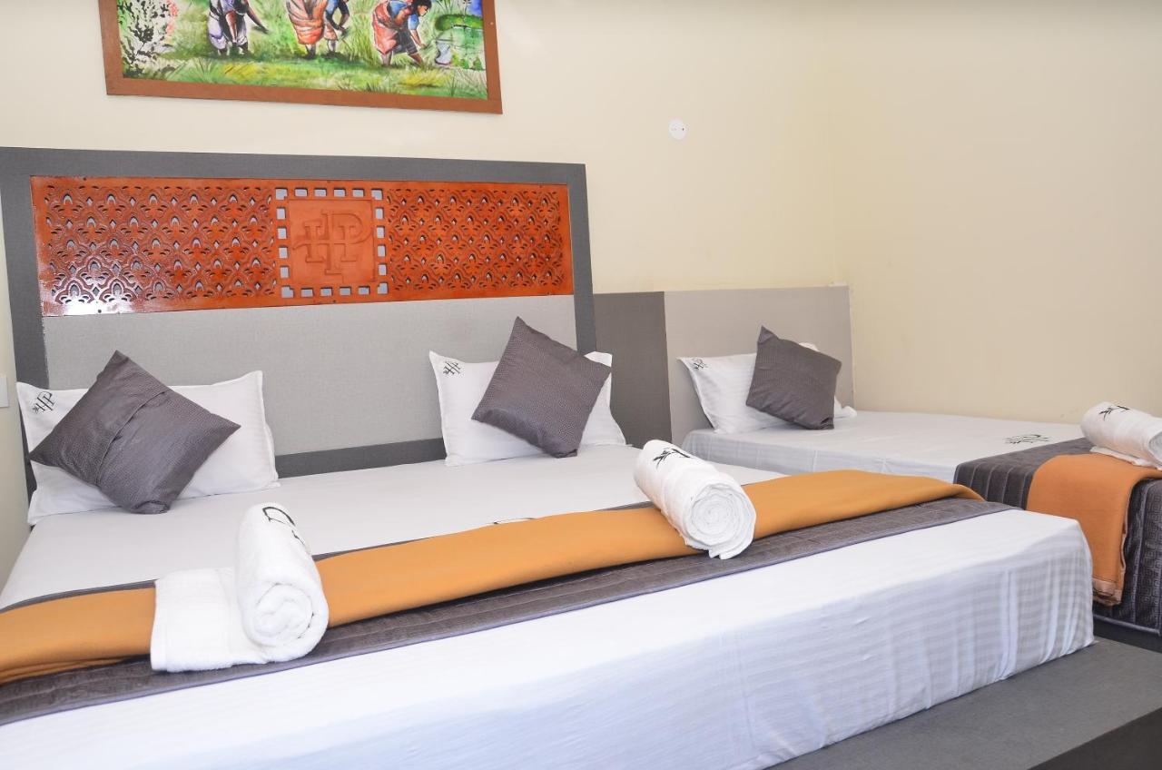 Hotel Panchavarnaa Rāmeswaram エクステリア 写真