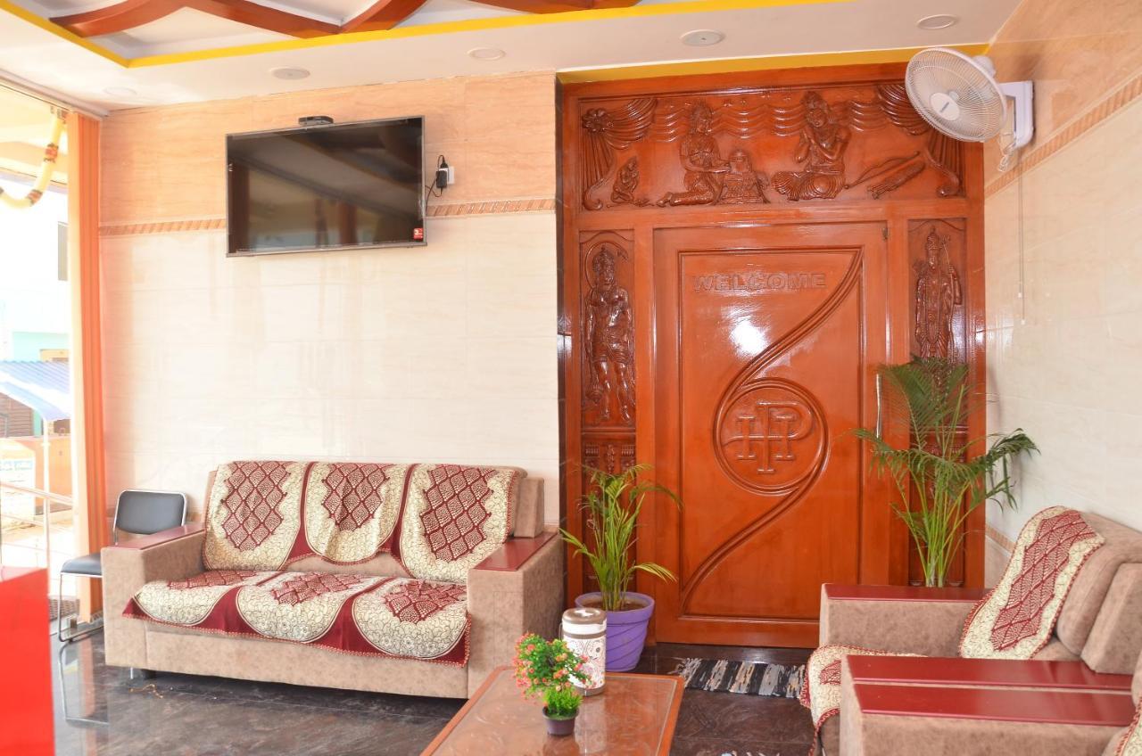 Hotel Panchavarnaa Rāmeswaram エクステリア 写真