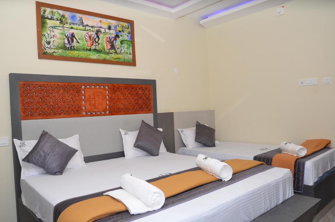 Hotel Panchavarnaa Rāmeswaram エクステリア 写真