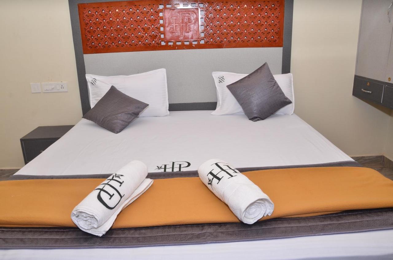 Hotel Panchavarnaa Rāmeswaram エクステリア 写真