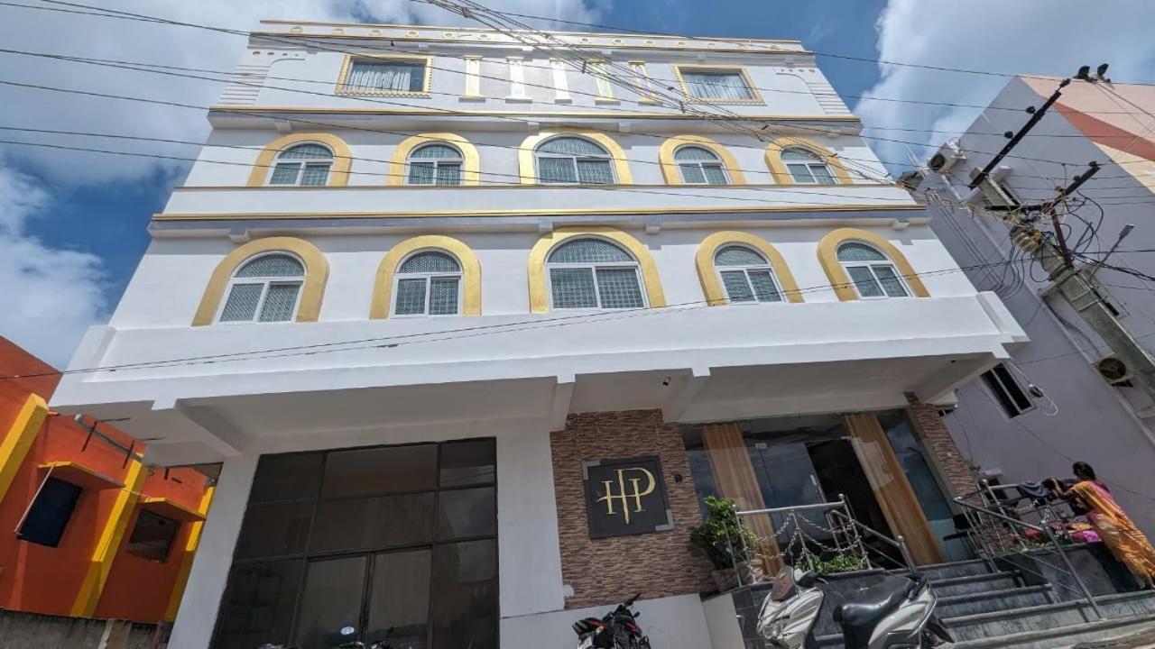 Hotel Panchavarnaa Rāmeswaram エクステリア 写真
